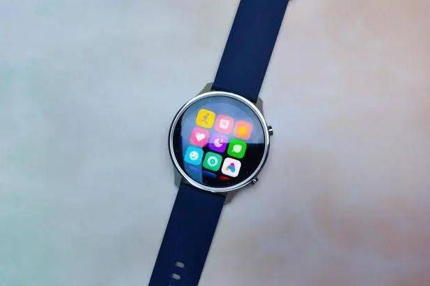 苹果手机连华为手环吗:据报道，知名博主认为小米手表color睡眠数据是蒙的